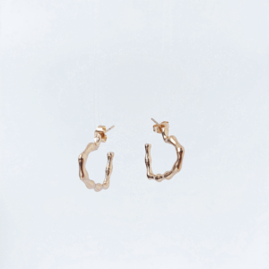 Aretes Less