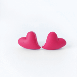 Aretes love